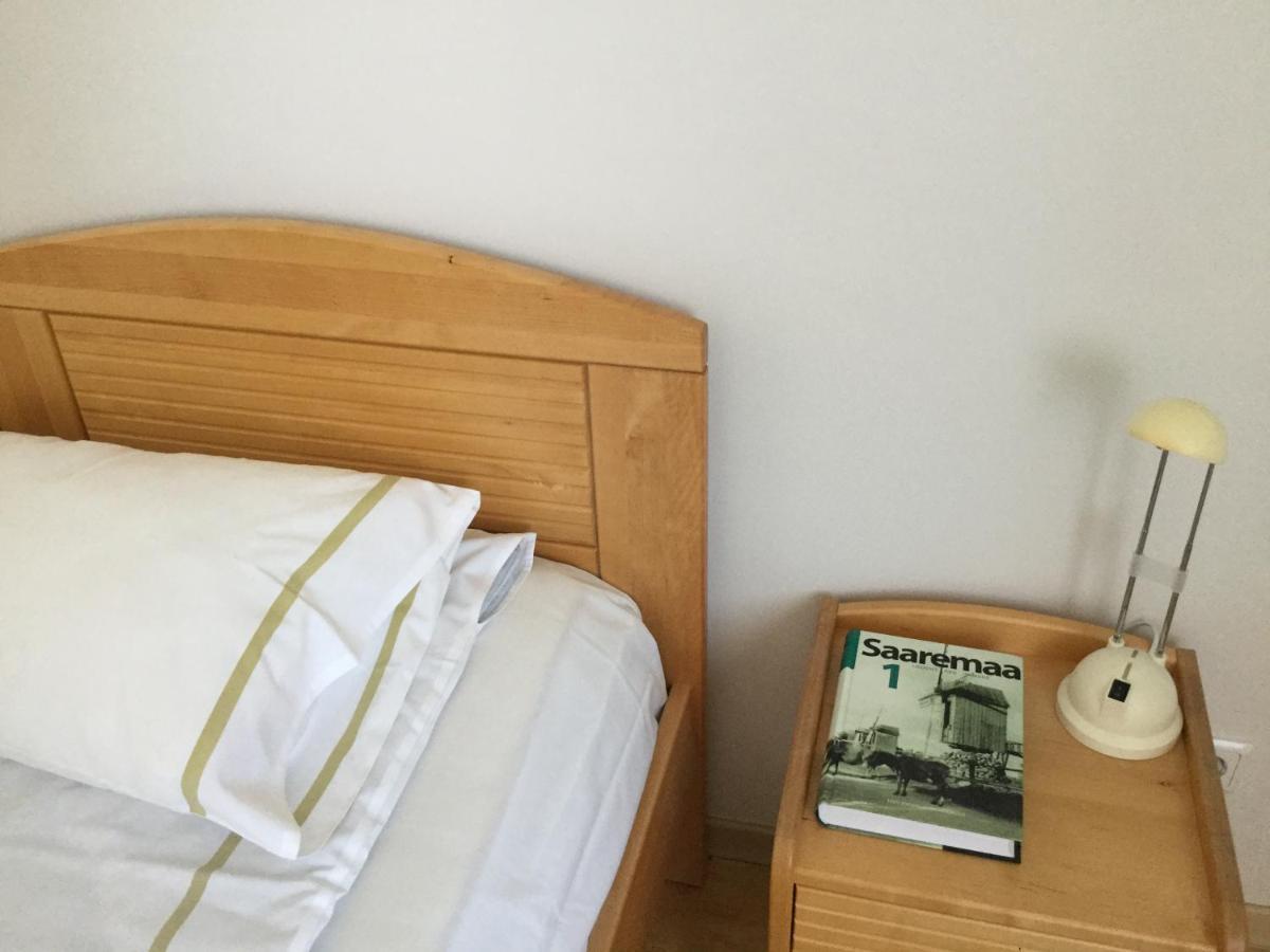 Kuressaare Tallinn Street Apartments Екстериор снимка