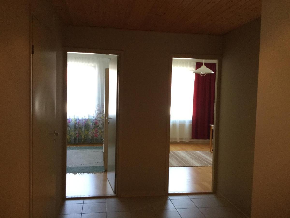Kuressaare Tallinn Street Apartments Екстериор снимка
