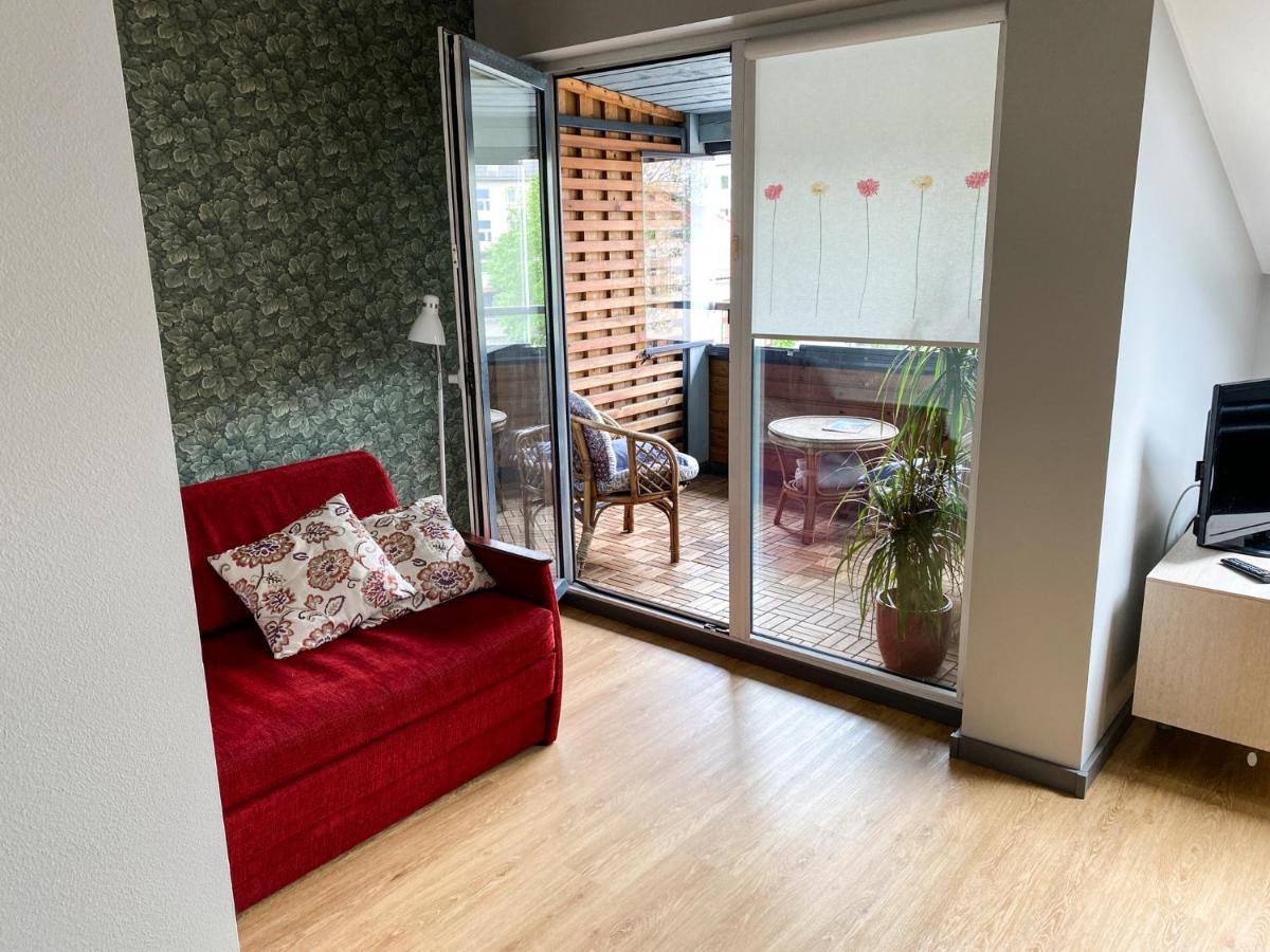 Kuressaare Tallinn Street Apartments Екстериор снимка