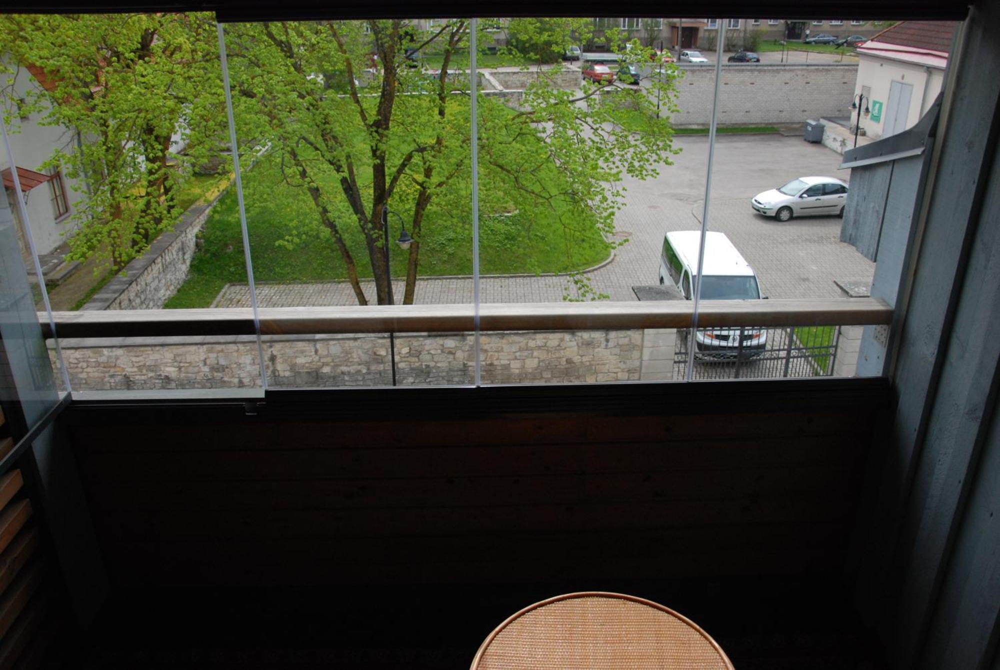 Kuressaare Tallinn Street Apartments Екстериор снимка