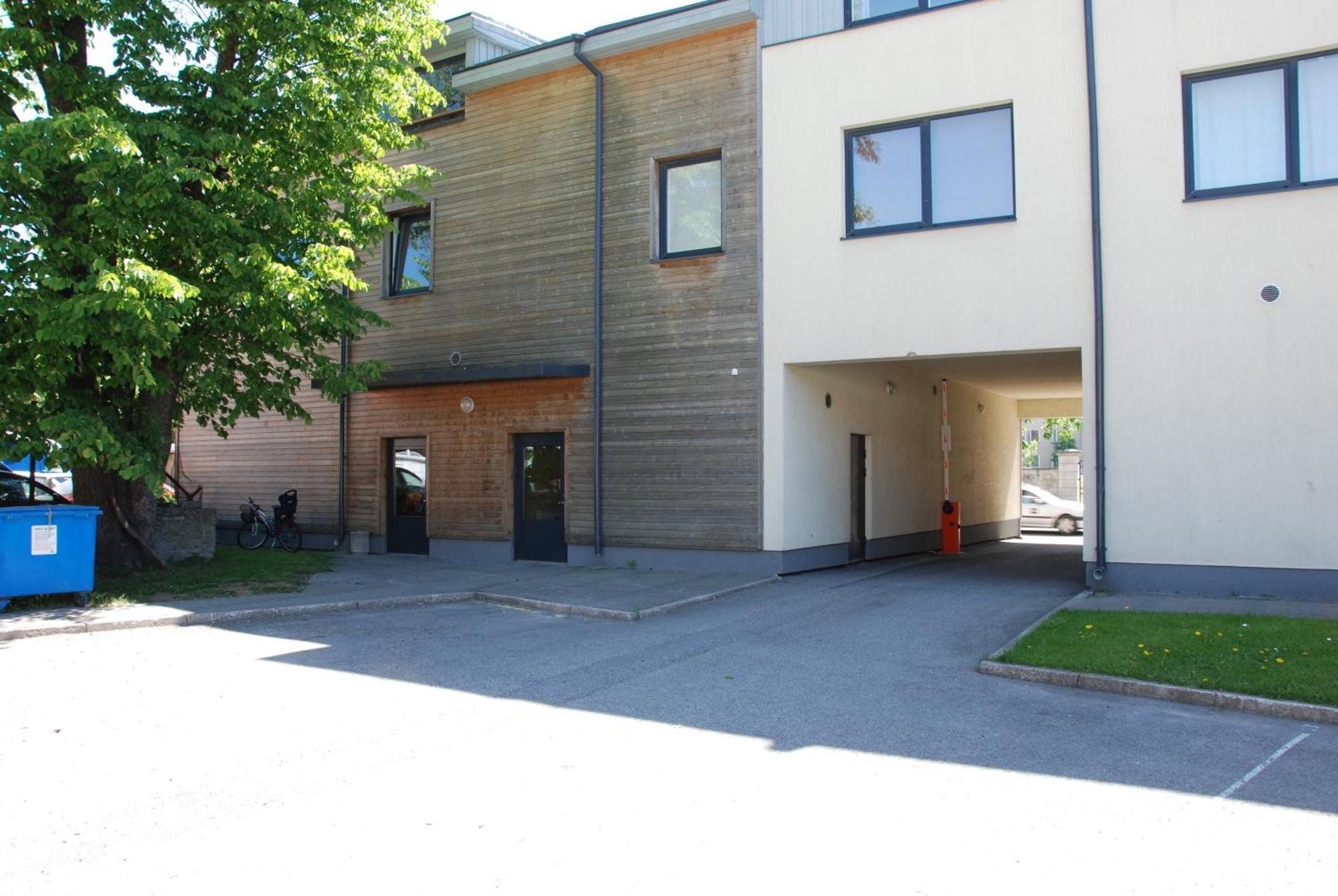 Kuressaare Tallinn Street Apartments Екстериор снимка