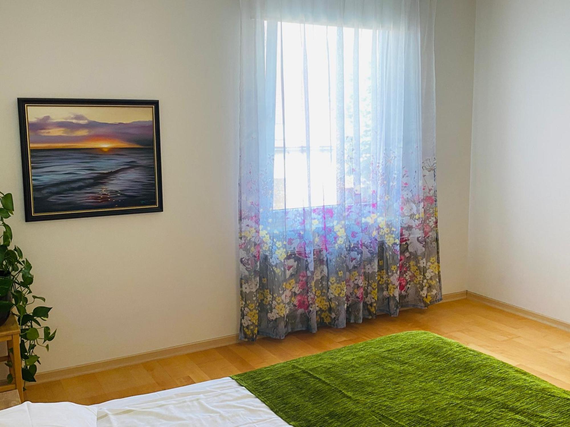 Kuressaare Tallinn Street Apartments Екстериор снимка