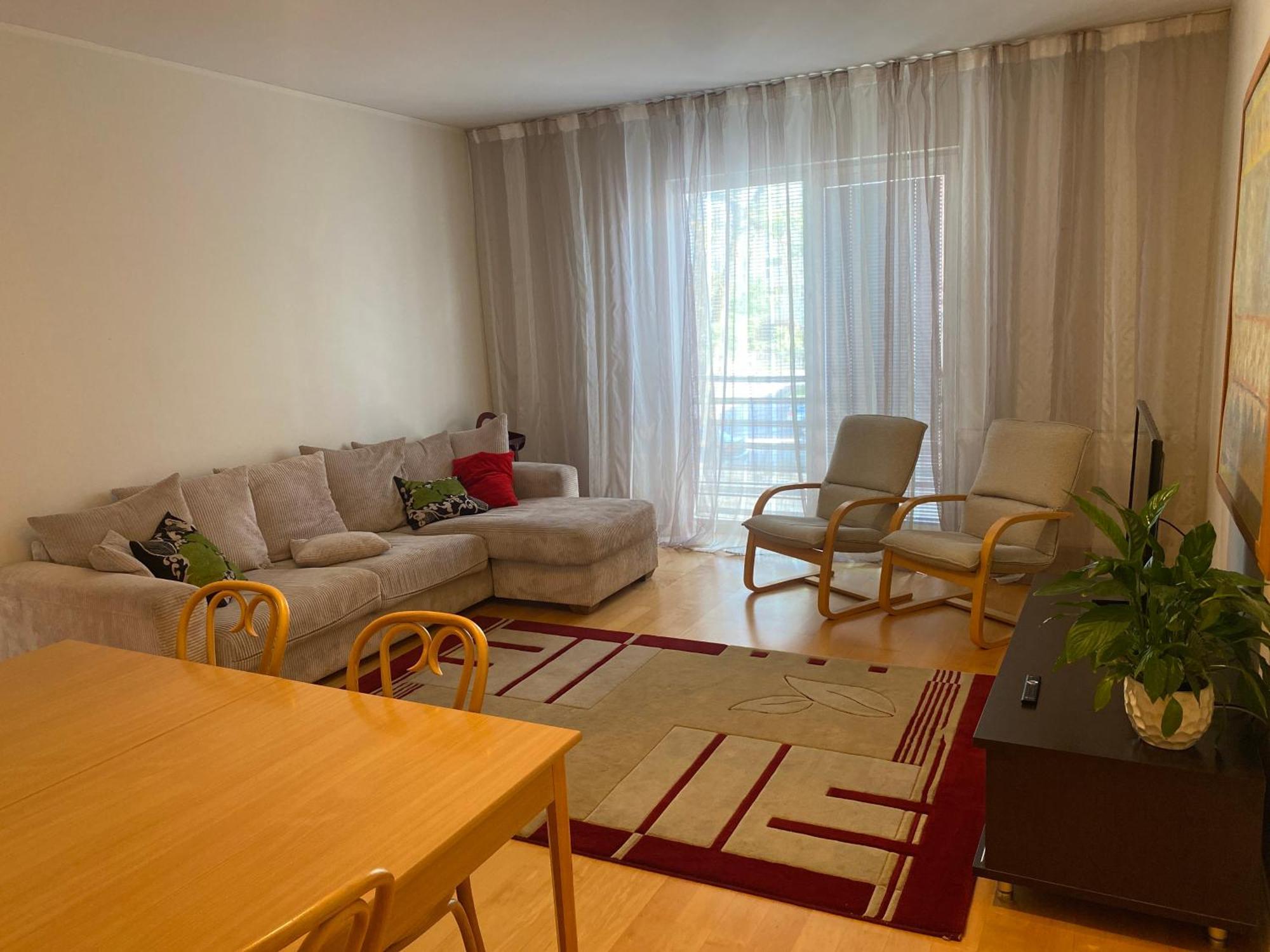 Kuressaare Tallinn Street Apartments Екстериор снимка