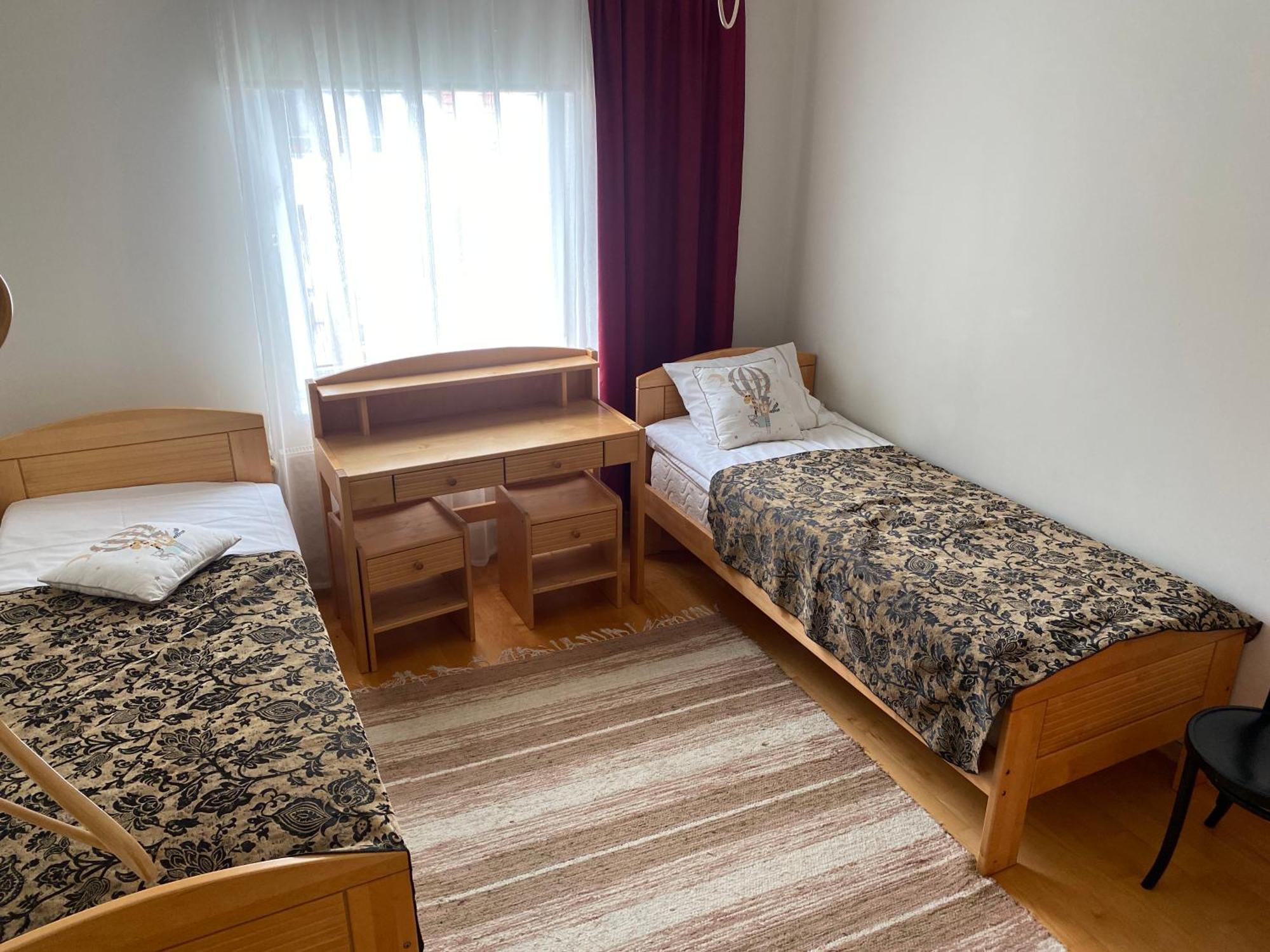 Kuressaare Tallinn Street Apartments Екстериор снимка