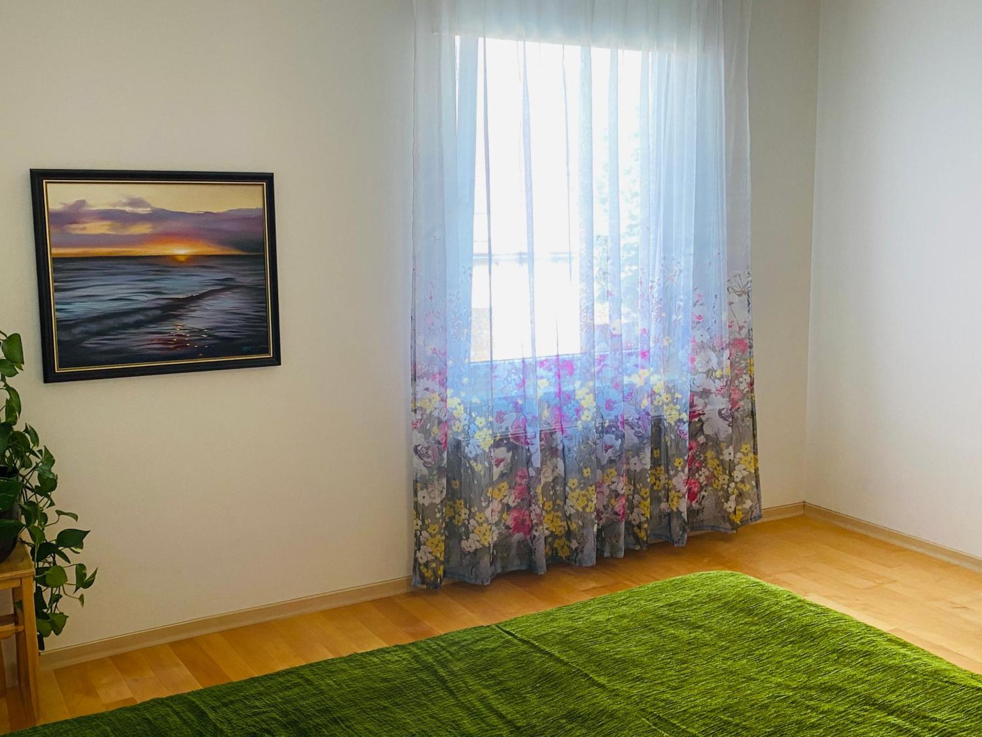 Kuressaare Tallinn Street Apartments Екстериор снимка