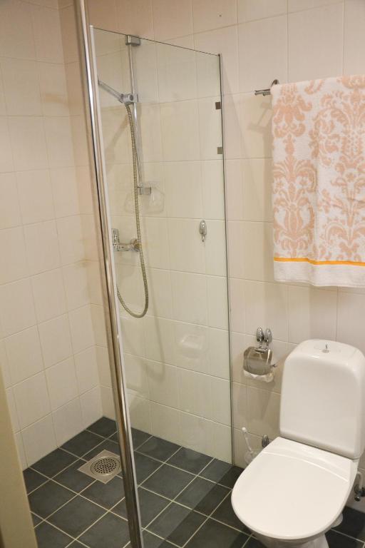 Kuressaare Tallinn Street Apartments Стая снимка